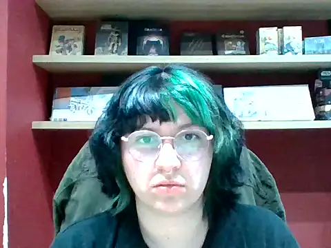 Froggyinthebox online show from May 2026 10:28:01 PM