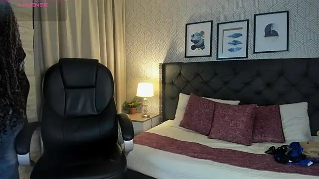 sophie  blare online show from July 2026 04:19:01 PM