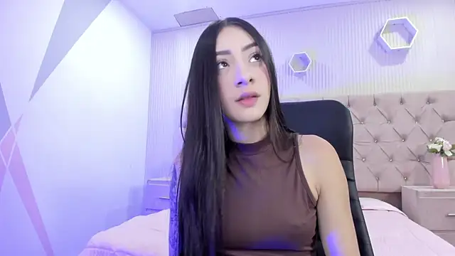 AlliceCopper online show from April 2026 02:25:02 PM