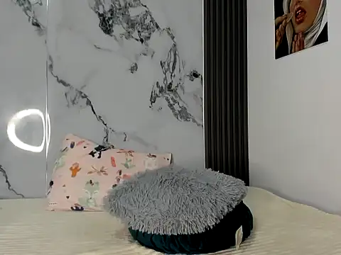 Snapshot of arimissaria chatting on October 2025 12:53:01 AM arimissaria online show from October 2025 12:53:01 AM