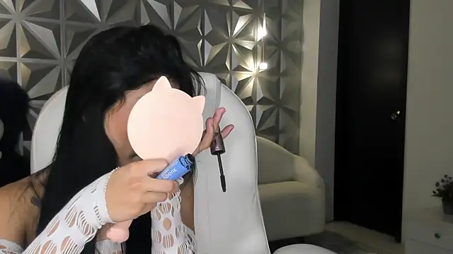 Snapshot of zoerouse_ chatting on December 2025 08:50:01 PM zoerouse online show from December 2025 08:50:01 PM