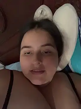 mia-08martinez  online show from May 2026 09:32:02 PM