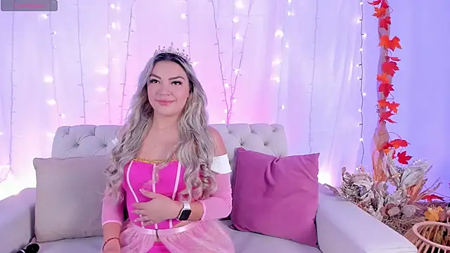 milaowens online show from October 2025 10:45:02 AM