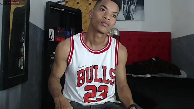 David s3xy online show from September 2025 06:19:02 PM