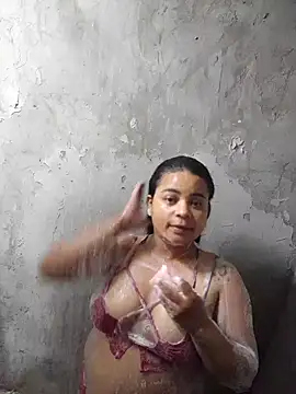 Snapshot of Zaphyra18 chatting on November 2025 01:52:02 AM Zaphyra18 online show from November 2025 01:52:02 AM