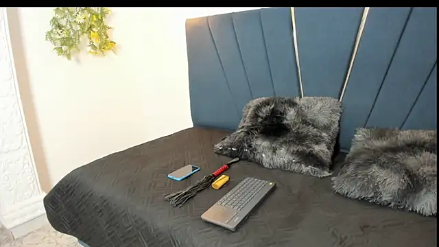 Snapshot of zeusapollofuck chatting on September 2025 03:34:02 PM zeusapollofuck online show from September 2025 03:34:02 PM