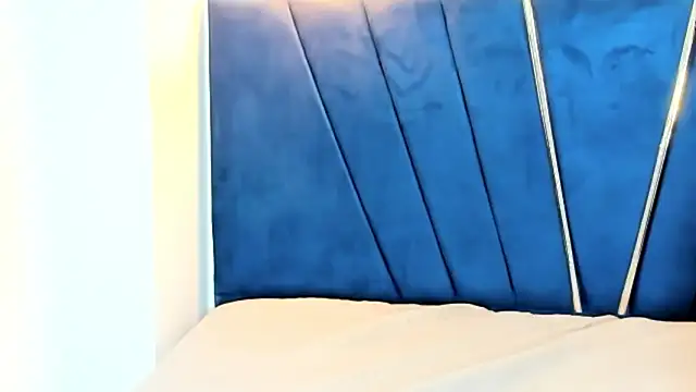 Snapshot of zeusapollofuck chatting on September 2025 09:07:01 PM zeusapollofuck online show from September 2025 09:07:01 PM