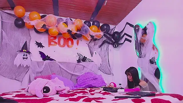 MeganRouss74 online show from October 2025 11:34:01 AM