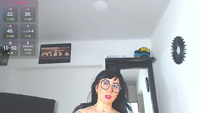 Vicky hotmilf online show from April 2026 08:21:01 AM