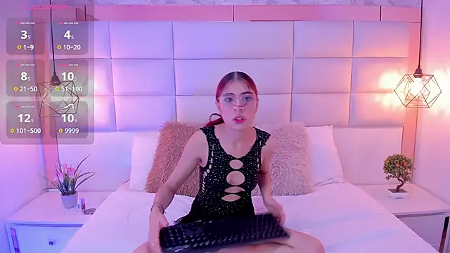 Gaby louse online show from October 2025 02:39:01 PM