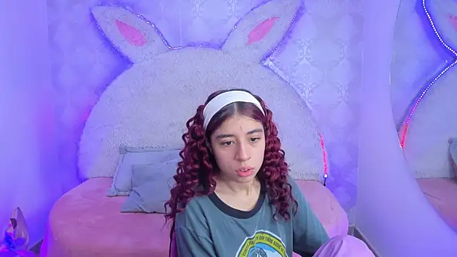 Gaby louse online show from January 2026 07:39:01 PM