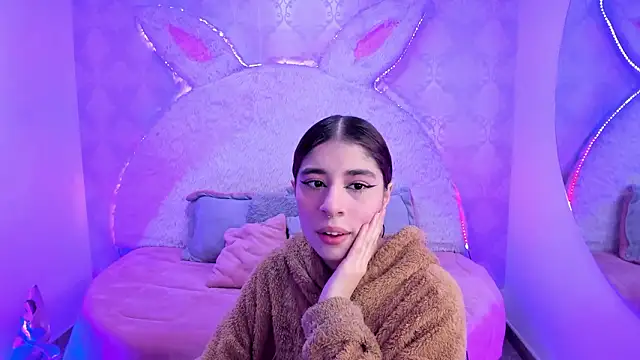 Gaby louse online show from February 2026 07:55:02 PM