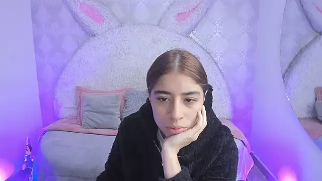 Gaby louse online show from May 2026 07:32:02 PM