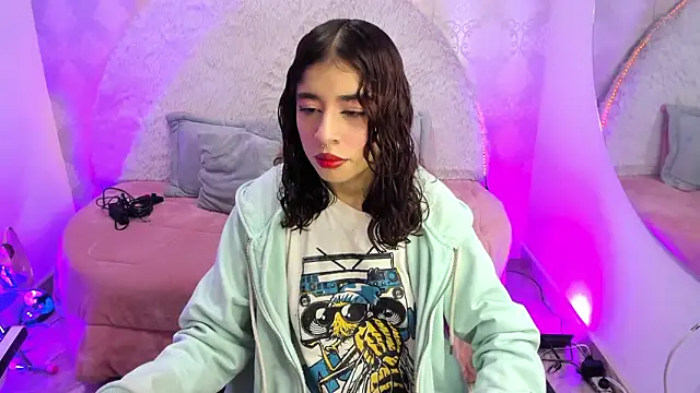 Gaby louse online show from February 2026 07:24:01 PM