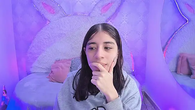 Gaby louse online show from April 2026 08:54:02 PM