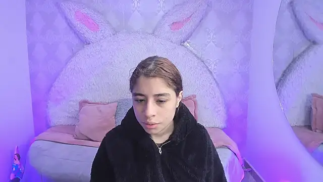 Gaby louse online show from May 2026 07:31:02 PM