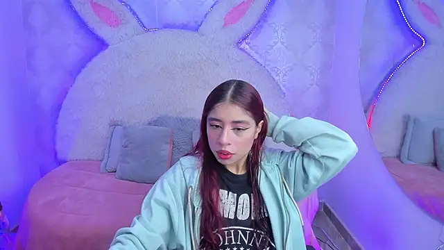 Gaby louse online show from January 2026 07:17:02 PM