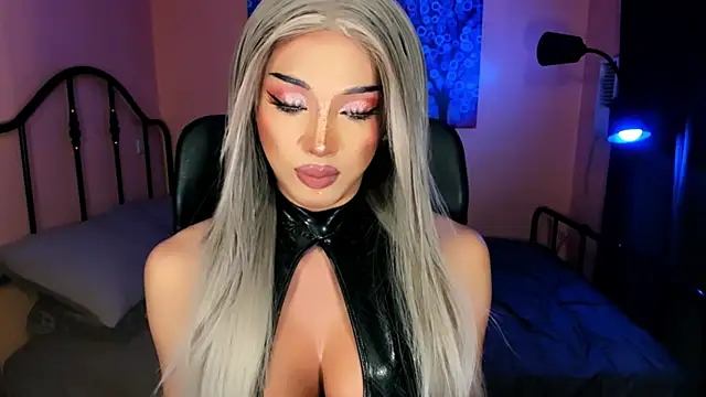 xUrGoddess Bellax online show from December 2025 01:33:01 AM