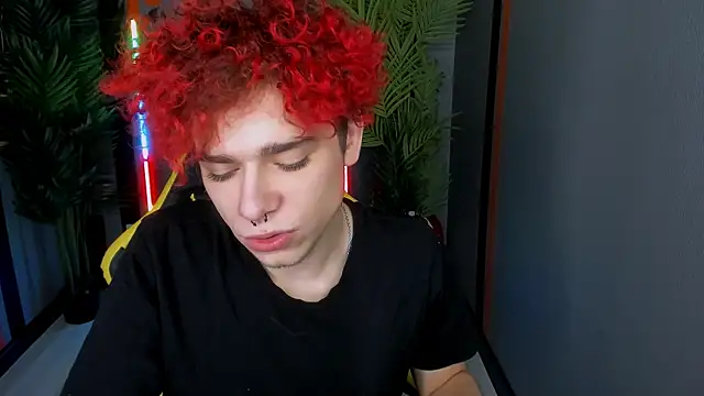 Blaiz Vok online show from November 2025 08:42:02 PM