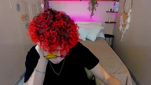 Blaiz Vok online show from December 2025 08:32:02 PM