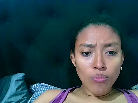 Snapshot of WILD_MULAN chatting on October 2025 06:30:01 PM WILD MULAN online show from October 2025 06:30:01 PM