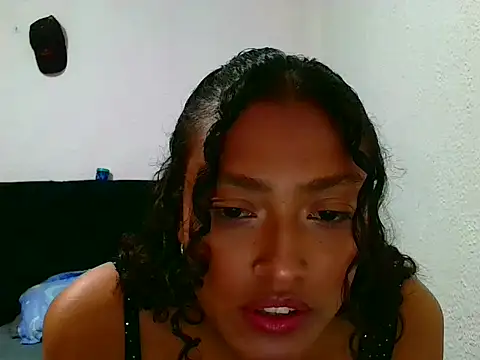 Snapshot of WILD_MULAN chatting on September 2025 06:58:01 PM WILD MULAN online show from September 2025 06:58:01 PM
