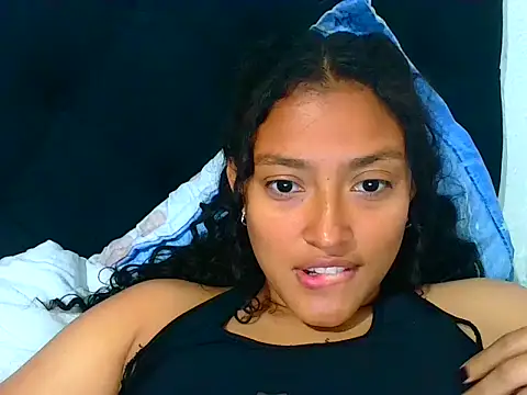 Snapshot of WILD_MULAN chatting on October 2025 05:58:01 PM WILD MULAN online show from October 2025 05:58:01 PM