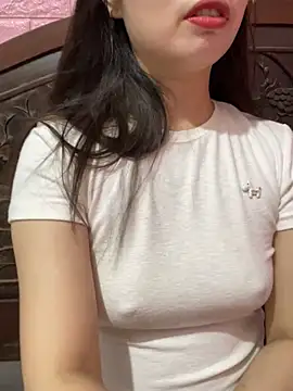 Snapshot of Thu_yaha chatting on July 2026 06:13:02 AM Thu yaha online show from July 2026 06:13:02 AM