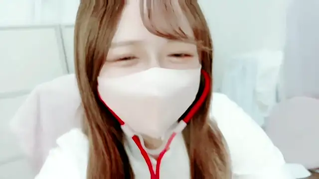 Snapshot of Hanachan_Gcup_ chatting on September 2025 01:42:01 PM Hanachan Gcup  online show from September 2025 01:42:01 PM