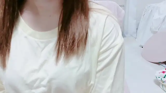 Snapshot of Hanachan_Gcup_ chatting on October 2025 11:43:02 AM Hanachan Gcup  online show from October 2025 11:43:02 AM