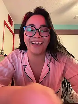 Snapshot of MyHoneyFrida chatting on February 2026 06:24:02 AM MyHoneyFrida online show from February 2026 06:24:02 AM