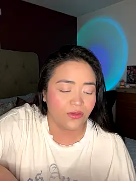 Snapshot of MyHoneyFrida chatting on September 2025 02:28:01 AM MyHoneyFrida online show from September 2025 02:28:01 AM