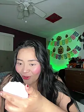 MyHoneyFrida online show from October 2025 03:41:01 AM