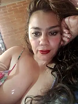 sexy-latina1 online show from September 2025 06:30:01 PM