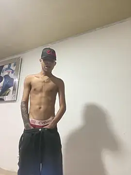 Snapshot of spicyboysvenezuelan chatting on September 2025 09:04:02 AM spicyboysvenezuelan online show from September 2025 09:04:02 AM