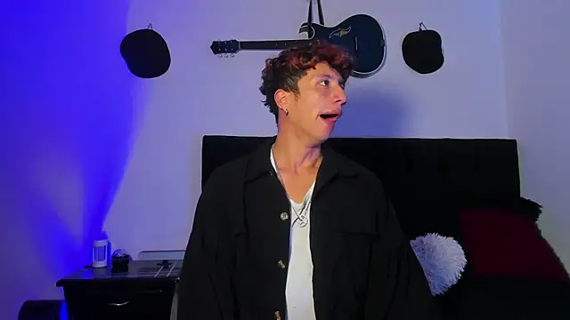 mhatias  online show from April 2026 05:00:02 AM