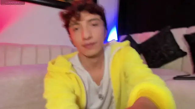 mhatias  online show from April 2026 04:52:02 AM