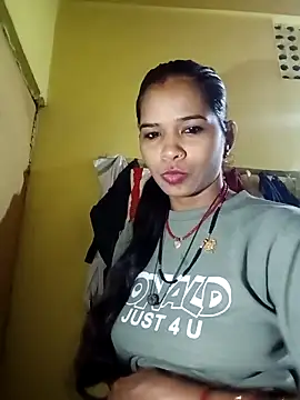 Snapshot of Jaya_Iyer chatting on September 2025 12:11:01 AM Jaya Iyer online show from September 2025 12:11:01 AM