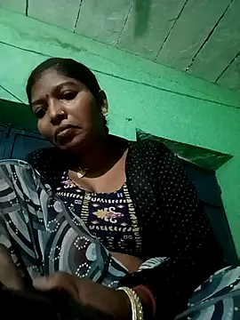 Snapshot of Jivika_Jaiswal chatting on November 2025 01:10:02 AM Jivika Jaiswal online show from November 2025 01:10:02 AM