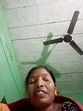 Snapshot of Jivika_Jaiswal chatting on November 2025 02:54:02 PM Jivika Jaiswal online show from November 2025 02:54:02 PM