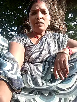 Snapshot of Jivika_Jaiswal chatting on November 2025 03:11:02 AM Jivika Jaiswal online show from November 2025 03:11:02 AM