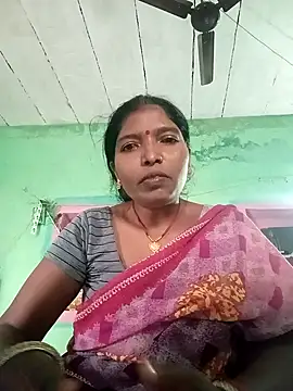 Snapshot of Jivika_Jaiswal chatting on October 2025 02:01:02 AM Jivika Jaiswal online show from October 2025 02:01:02 AM