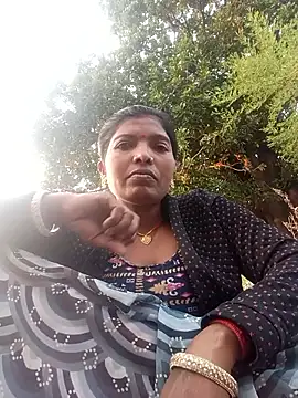 Snapshot of Jivika_Jaiswal chatting on November 2025 11:25:02 AM Jivika Jaiswal online show from November 2025 11:25:02 AM