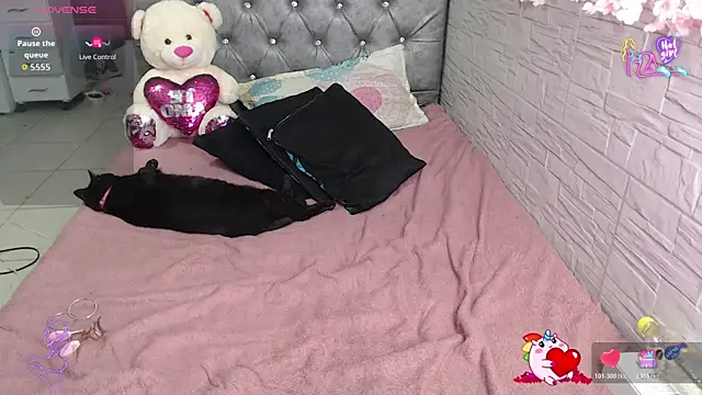 EmilyCoy  online show from July 2026 07:34:02 AM