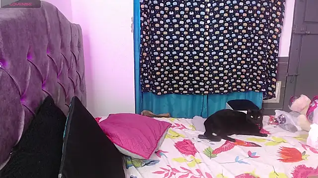 EmilyCoy  online show from March 2026 05:36:02 PM