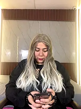 Snapshot of SkarlettLaw chatting on September 2025 07:19:02 PM SkarlettLaw online show from September 2025 07:19:02 PM