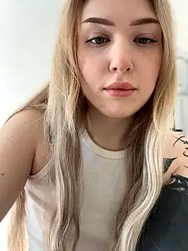 elliss  online show from September 2025 07:14:01 AM