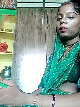 Snapshot of Hema4545 chatting on September 2025 07:07:01 AM Hema4545 online show from September 2025 07:07:01 AM