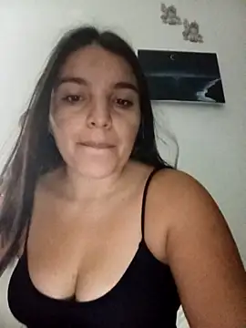 Snapshot of chloe_90 chatting on October 2025 12:20:01 AM chloe 90 online show from October 2025 12:20:01 AM