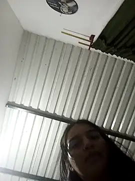 chloe 90 online show from October 2025 11:49:01 PM